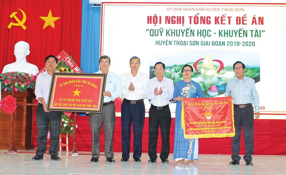 Đất Thoại Sơn và… những kỷ lục rạng danh!