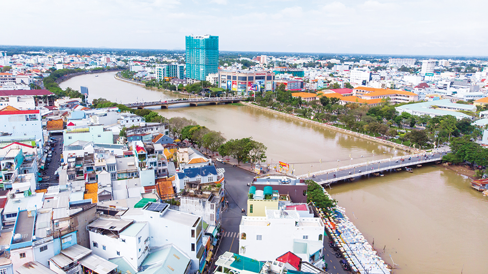 Mùa xuân đầu tiên ở đô thị loại I
