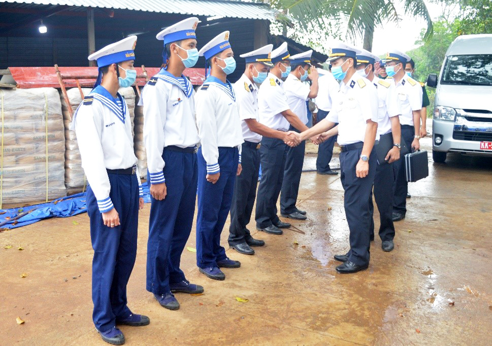 Mùa xuân trên biển Tây Nam