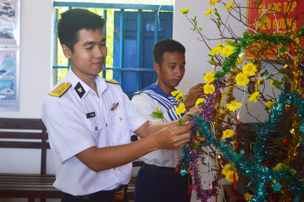 Mùa xuân trên biển Tây Nam