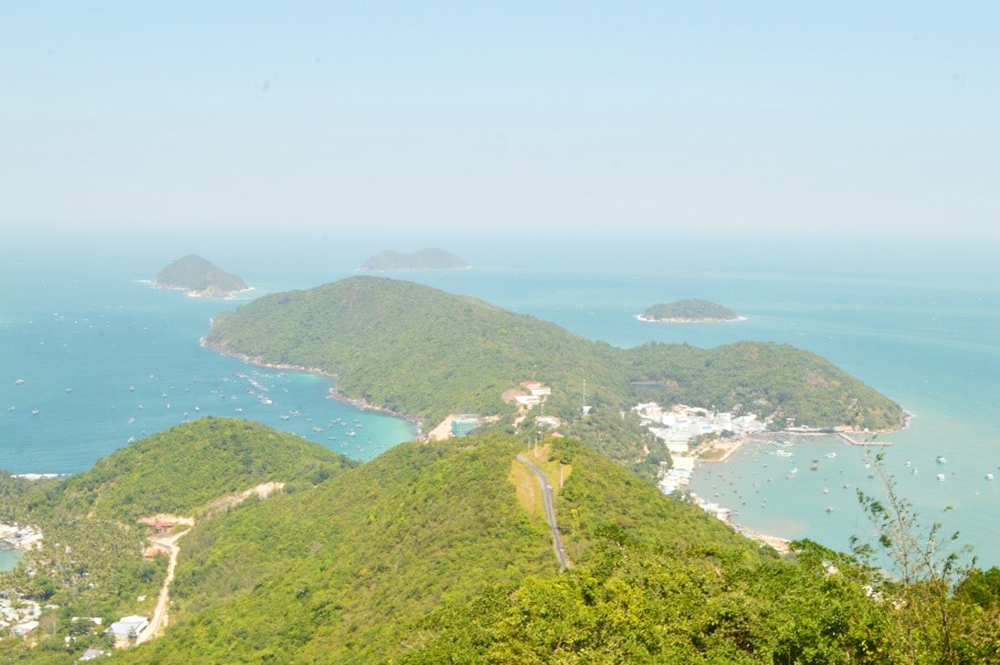 Mùa xuân trên biển Tây Nam