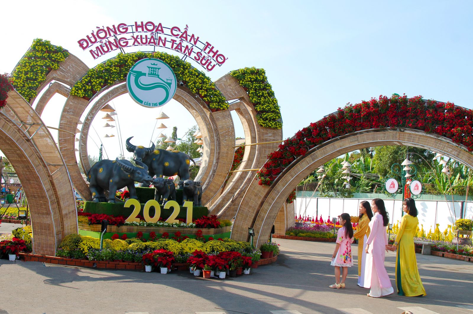Khai mạc Ðường hoa nghệ thuật Cần Thơ năm 2021