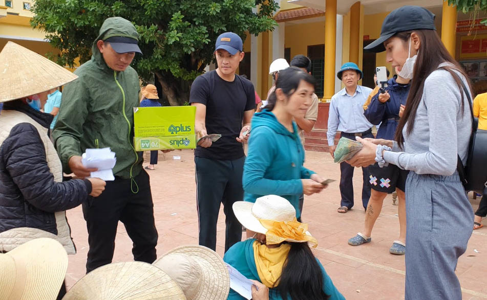 Bóng đá Việt Nam năm 2020: Thắng đại dịch và lan toả yêu thương
