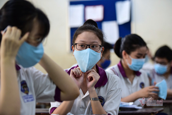 Hàng loạt đại học dạy trực tuyến sau Tết