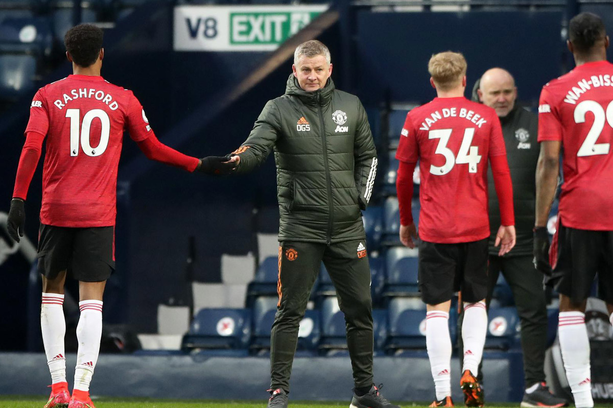 MU hụt hơi đua Premier League: Solskjaer còn non lắm