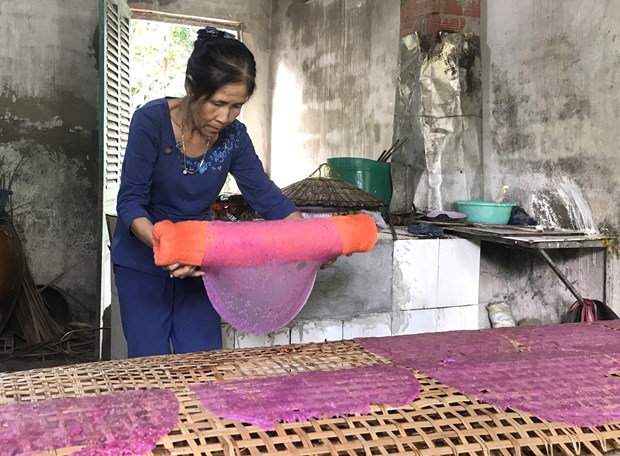 Giữ lửa cho làng nghề bánh tráng truyền thống ở Cù lao Mây