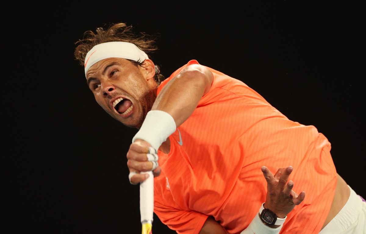 Astralian Open: Nadal bị loại sau trận thua khó tin trước Tsitsipas