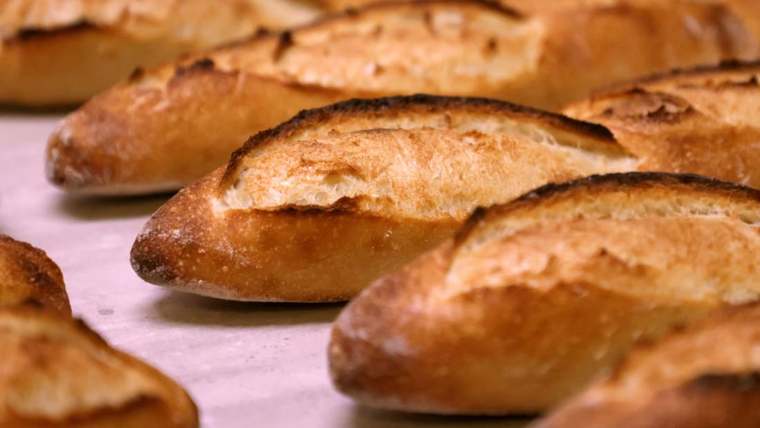 Pháp đề xuất UNESCO công nhận bánh mì baguette là di sản văn hóa phi vật thể