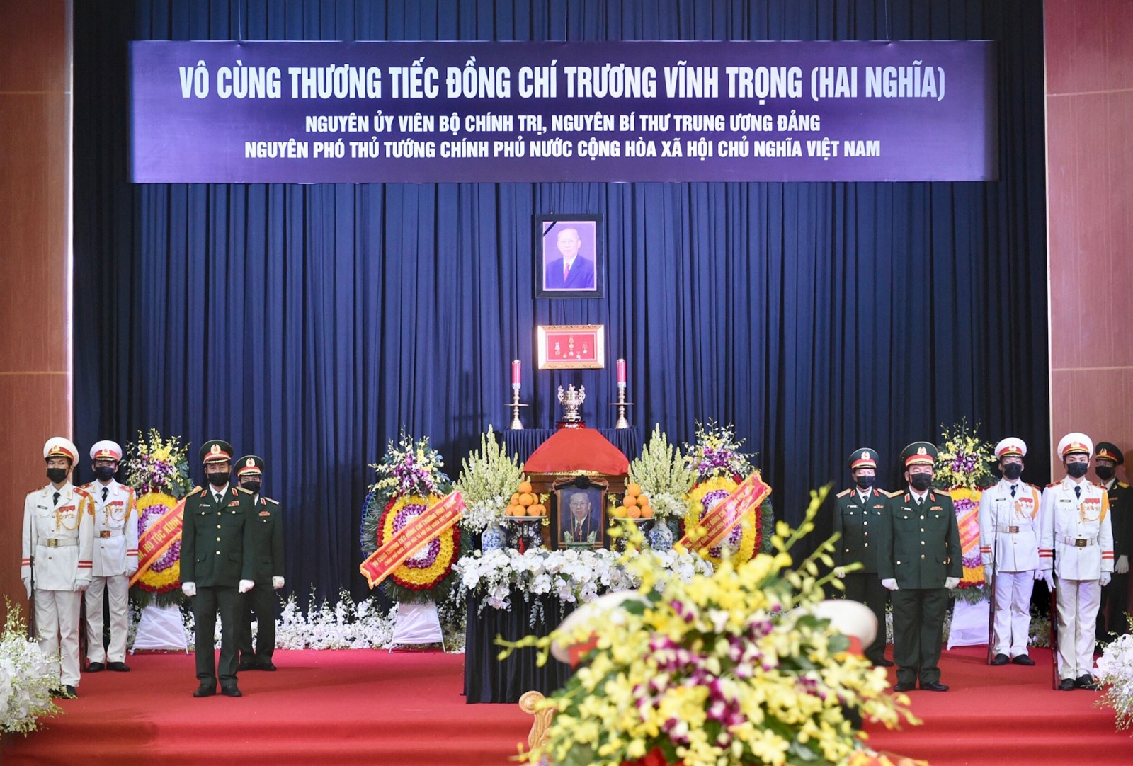 Lãnh đạo Đảng, Nhà nước viếng nguyên Phó Thủ tướng Trương Vĩnh Trọng