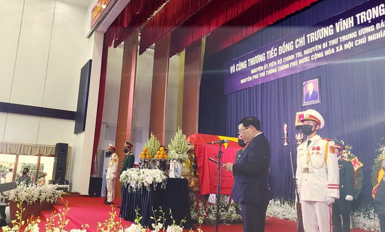 Tiễn đưa người con ưu tú “xứ dừa” Trương Vĩnh Trọng về đất mẹ