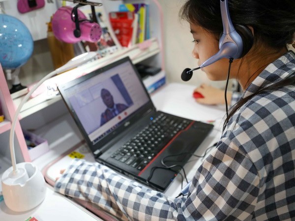 Linh hoạt dạy và học trực tuyến trong bối cảnh dịch COVID-19