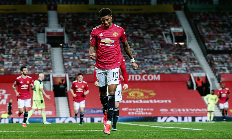 Rashford bừng sáng, MU vượt ải Newcastle