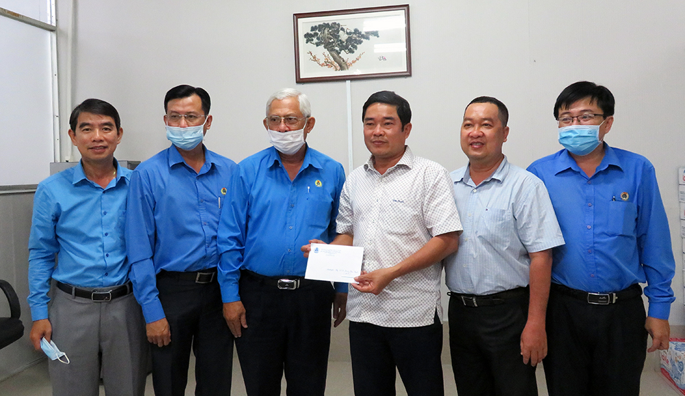 Liên đoàn Lao động tỉnh An Giang khảo sát tình hình sản xuất các doanh nghiệp đầu năm