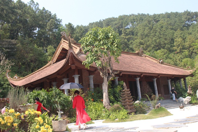 Lạc bước chốn bồng lai tiên cảnh trong ngôi chùa nghìn năm tuổi ở Hà Nam