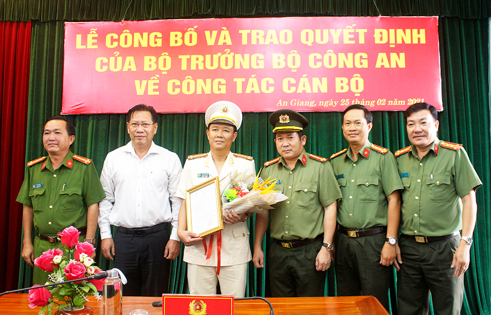 Thượng tá Lê Phú Thạnh được bổ nhiệm giữ chức vụ Phó Giám đốc Công an tỉnh An Giang