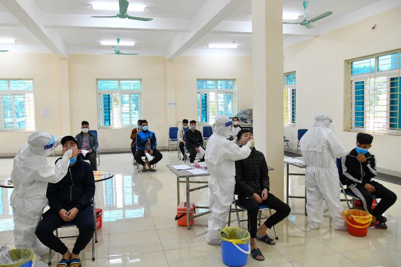 Tuyển quân gắn với công tác phòng, chống dịch bệnh