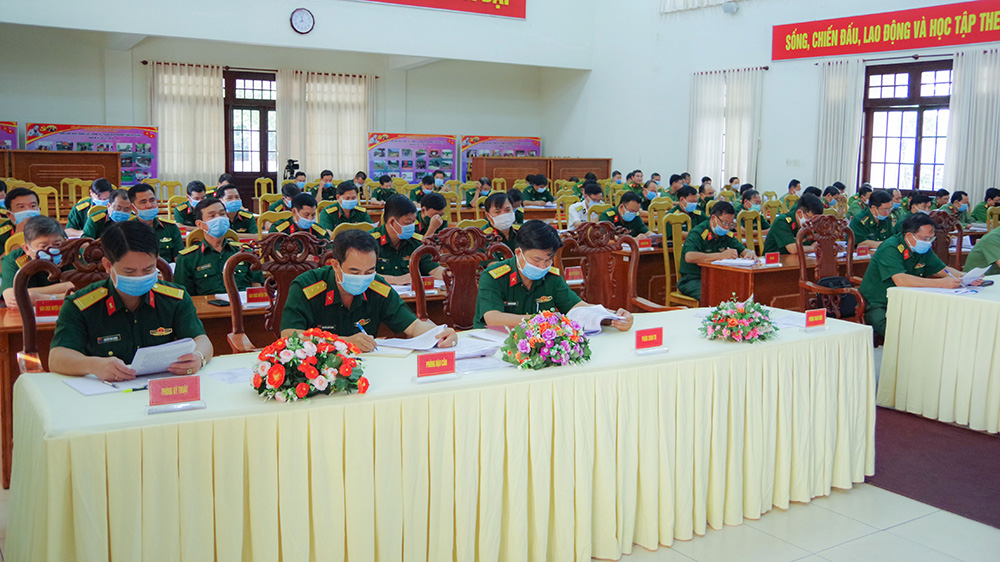Giao ban công tác phối hợp giữa Công an, Quân sự, Biên phòng An Giang