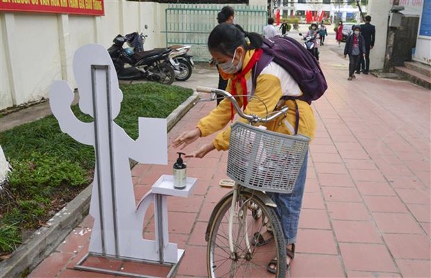 Nhiều địa phương xem xét cho học sinh quay lại trường học tập trung
