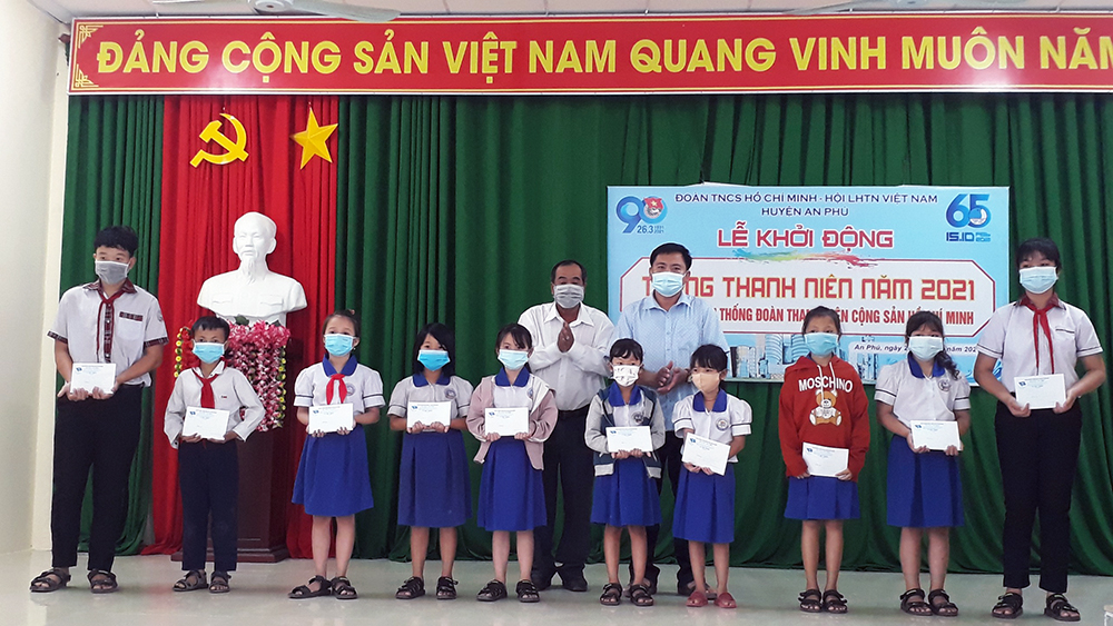 An Phú khởi động Tháng Thanh niên năm 2021