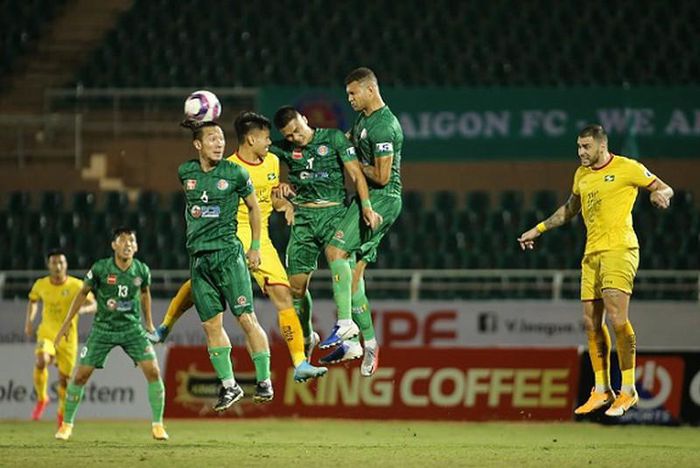 Các CLB chuẩn bị thế nào cho ngày V.League trở lại?