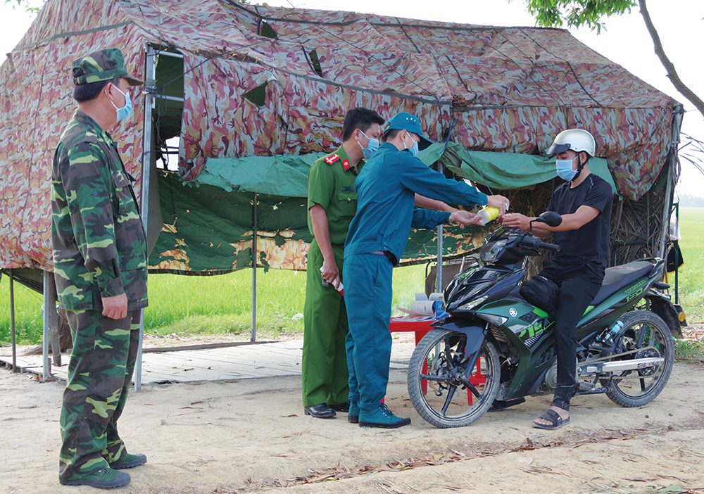 “Một lòng, một dạ vì dân”