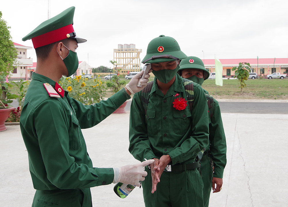 Hơn 1.500 thanh niên An Giang lên đường nhập ngũ