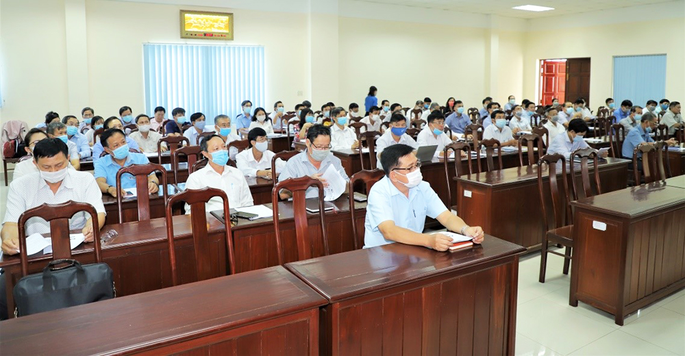 Đảng ủy Khối Cơ quan và Doanh nghiệp tỉnh: Tuyên truyền công tác cấp và quản lý căn cước công dân gắn chíp điện tử