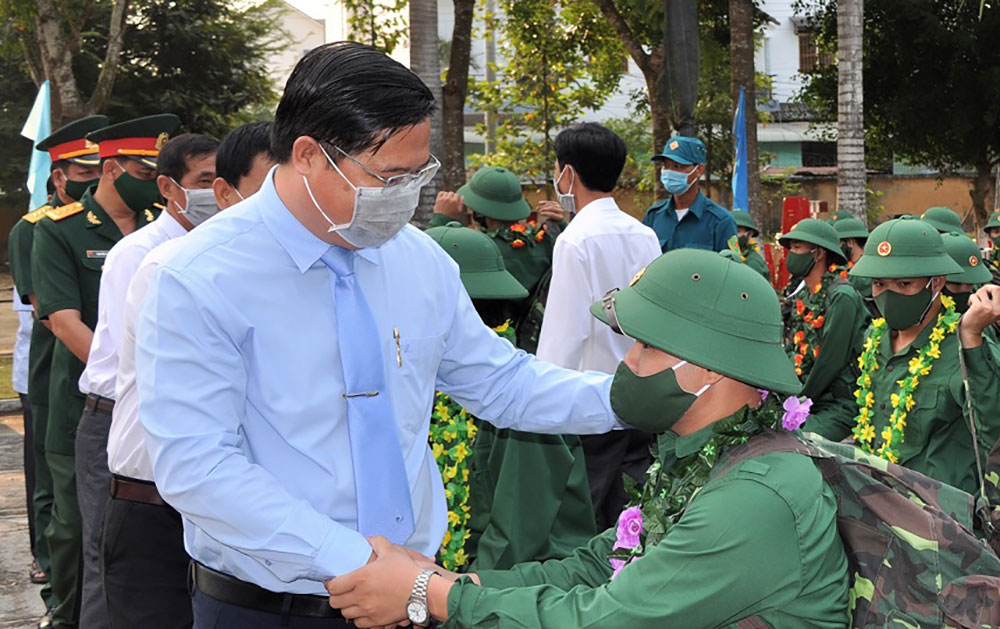 Hơn 1.500 thanh niên An Giang lên đường nhập ngũ