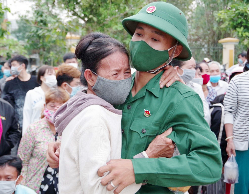 Hơn 1.500 thanh niên An Giang lên đường nhập ngũ