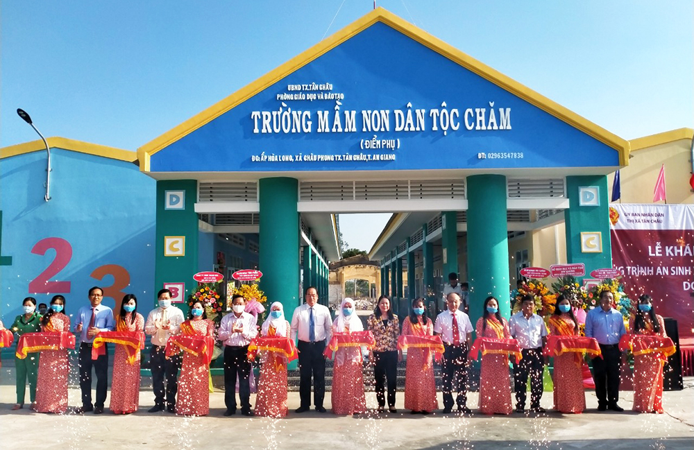 Tân Châu khánh thành Trường Mầm non dân tộc Chăm và cầu Mộ Sư Ông