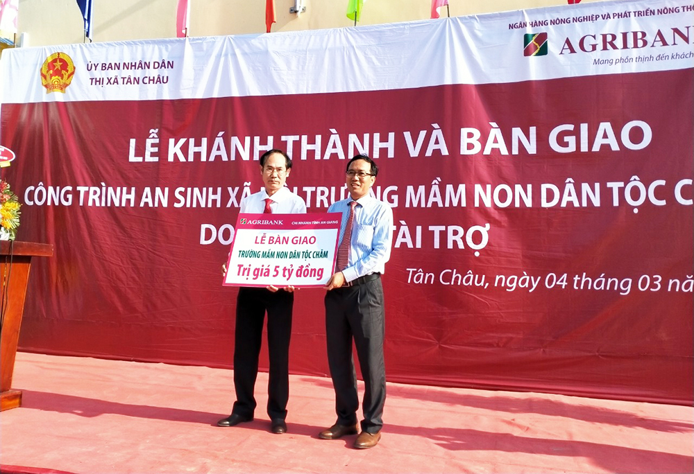 Tân Châu khánh thành Trường Mầm non dân tộc Chăm và cầu Mộ Sư Ông