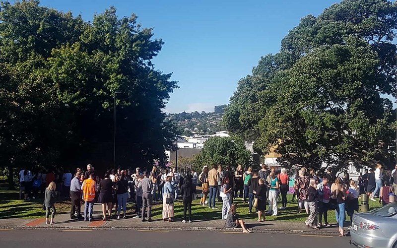 Hàng nghìn người New Zealand sơ tán do cảnh báo sóng thần sau động đất