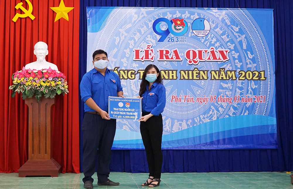 Huyện đoàn Phú Tân ra quân Tháng Thanh niên năm 2021