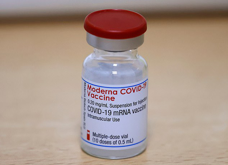 Hiện tượng tay sưng đỏ sau khi tiêm vaccine COVID-19 của Moderna