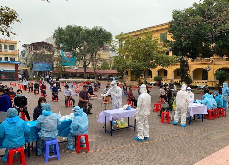 Ngày mai, học sinh khối 12 của tám huyện, thành phố ở Hải Dương đi học trở lại