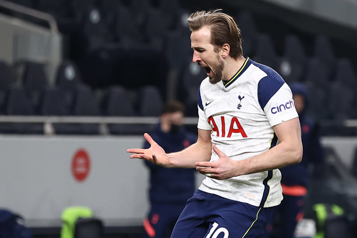 MU mơ Harry Kane, Salah rời Liverpool
