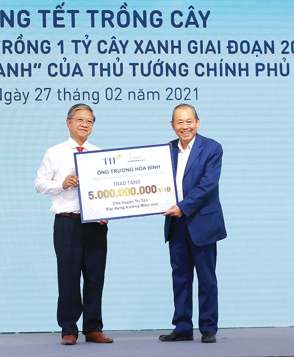Kỳ vọng dự án chăn nuôi bò sữa lớn nhất ĐBSCL