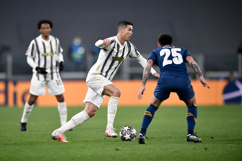 Porto hất cẳng Juventus khỏi cup C1 sau màn rượt đuổi nghẹt thở