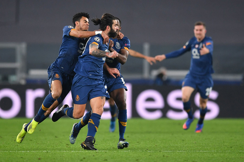 Porto hất cẳng Juventus khỏi cup C1 sau màn rượt đuổi nghẹt thở