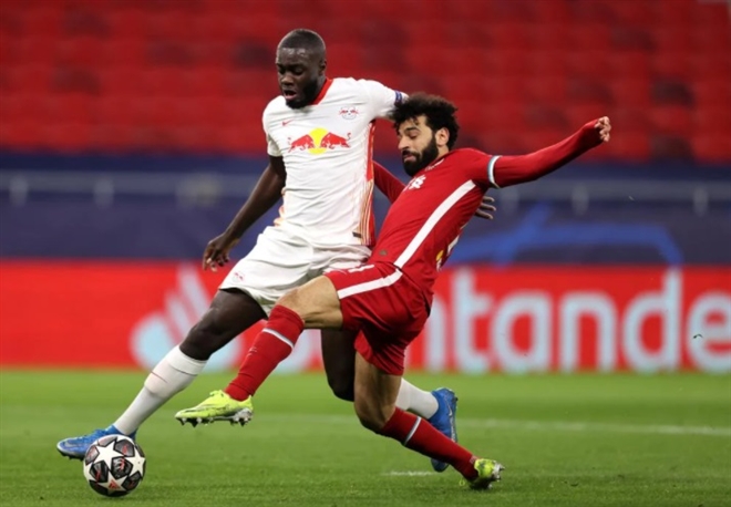 Salah, Mane ghi bàn, Liverpool loại Leipzig