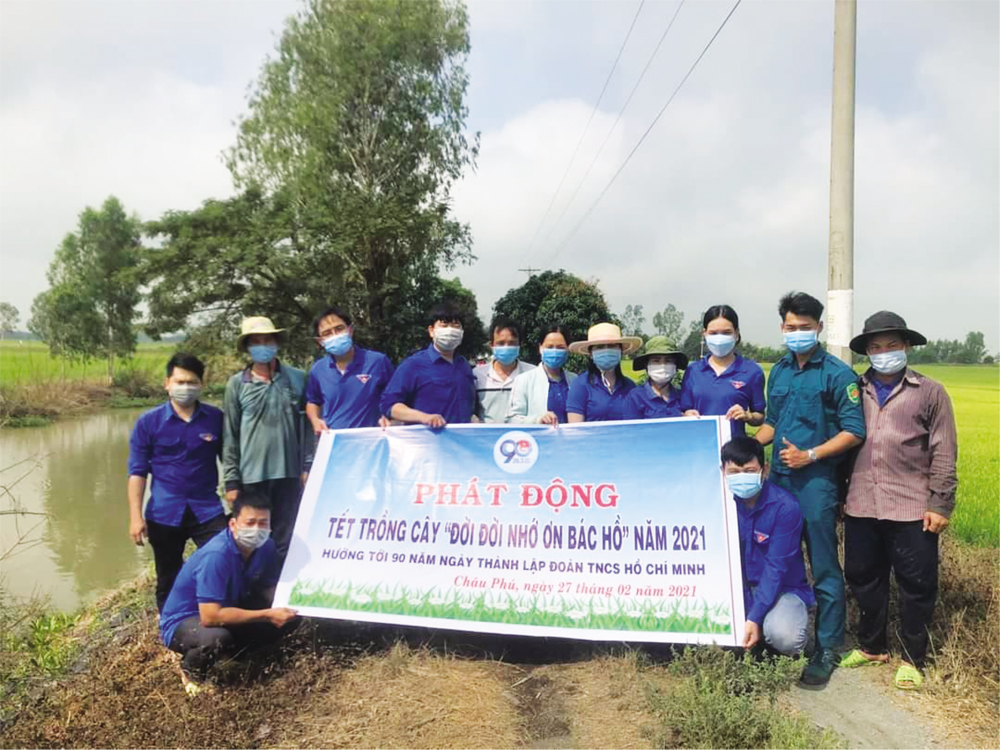 Tuổi trẻ Châu Phú hưởng ứng Tháng Thanh niên