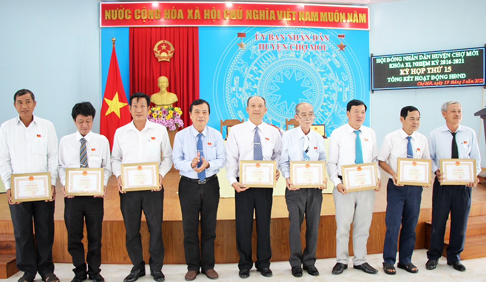 Kỳ họp thứ 15 HĐND huyện Chợ Mới tổng kết hoạt động nhiệm kỳ 2016-2021