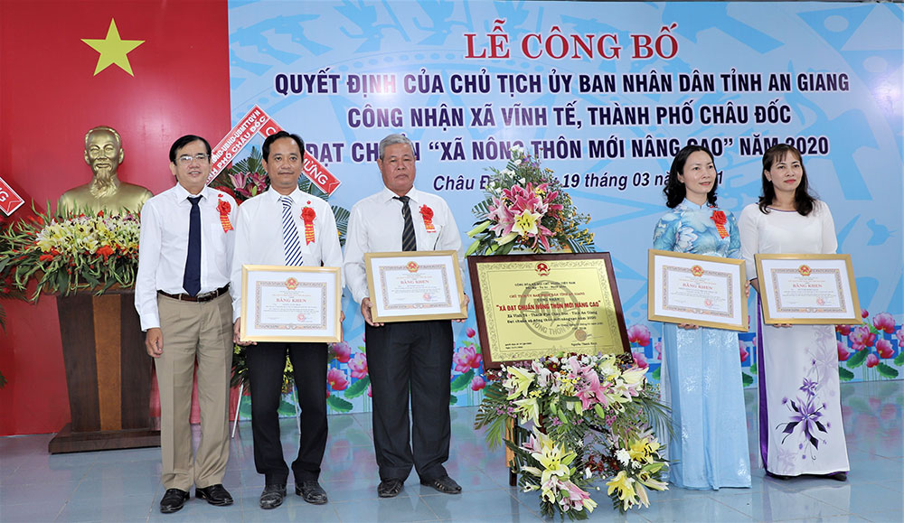 Xã Vĩnh Tế đạt chuẩn xã nông thôn mới nâng cao năm 2020