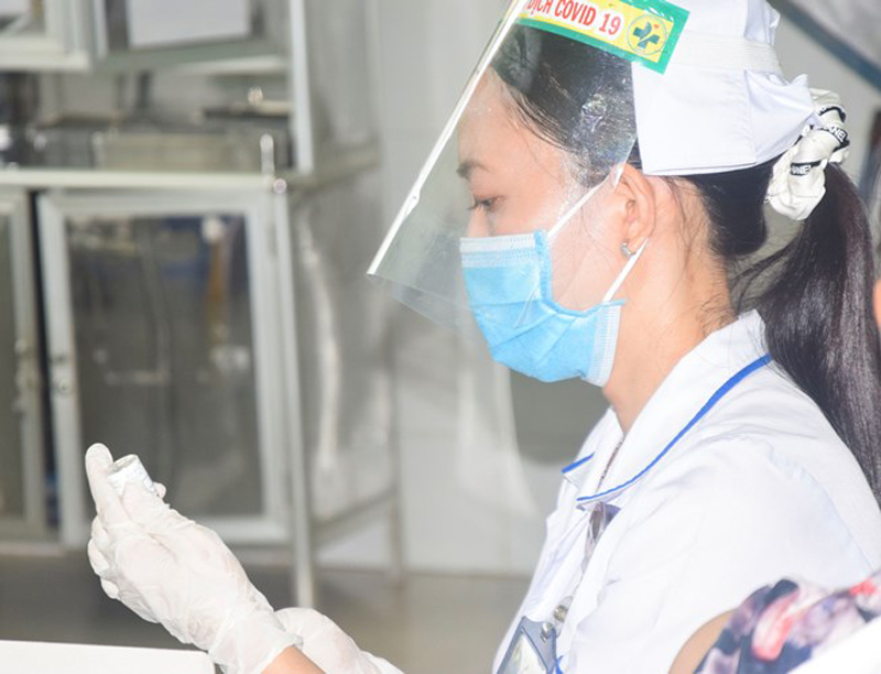 Đợt tiêm vaccine Covid-19 đầu tiên ở tuyến biên giới diễn ra an toàn
