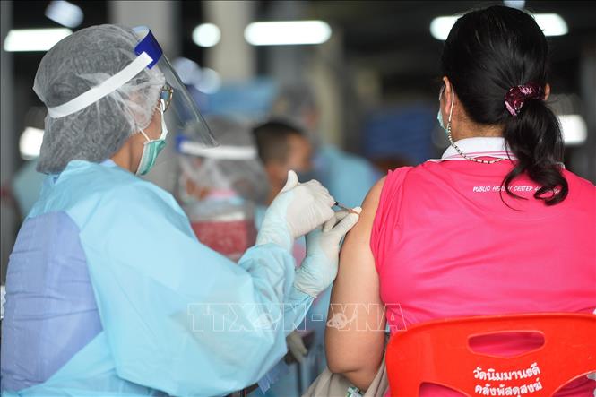 Thế giới ghi nhận 126,8 triệu ca mắc, 2,78 triệu ca tử vong do COVID-19