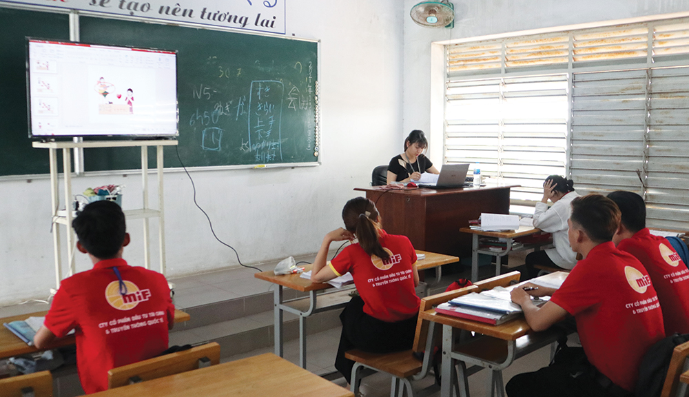 Học gì trước khi xuất khẩu lao động?