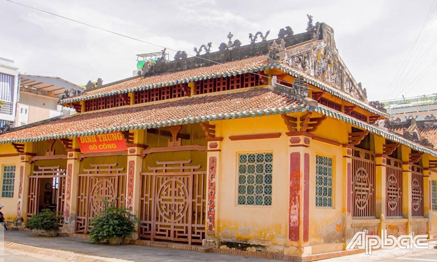 Đình làng Thành phố