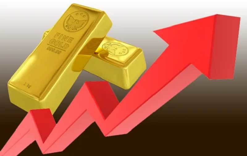Giá vàng hôm nay 7-4: Tăng vọt khi USD đuối sức