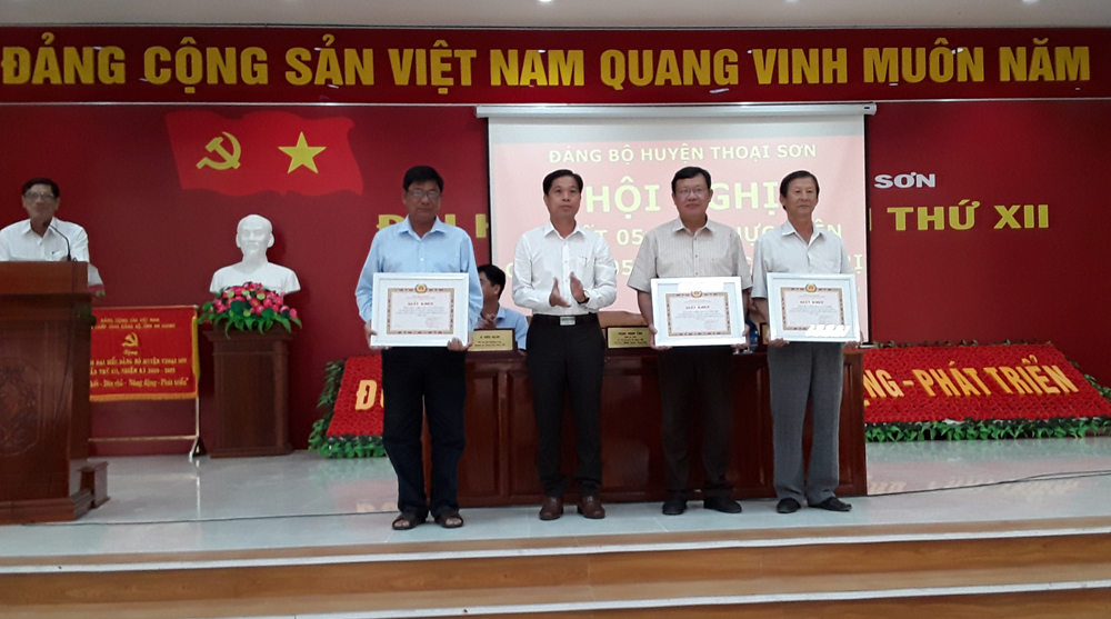 Thoại Sơn: Hội nghị Ban Chấp hành (mở rộng) lần thứ IV (nhiệm kỳ 2020 – 2025)