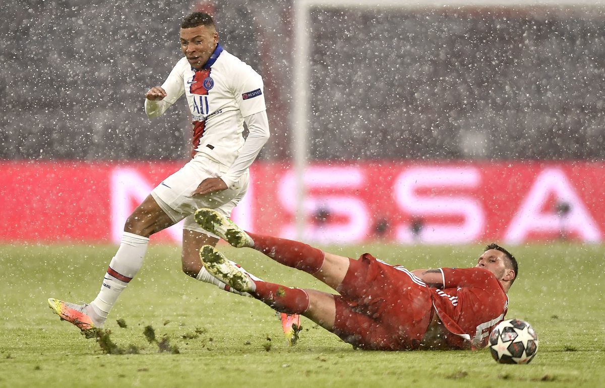 MU nhận tin vui Kounde, Real quyết lấy Mbappe